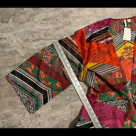 NWT colorful sheer kimono - Picture 5 of 5